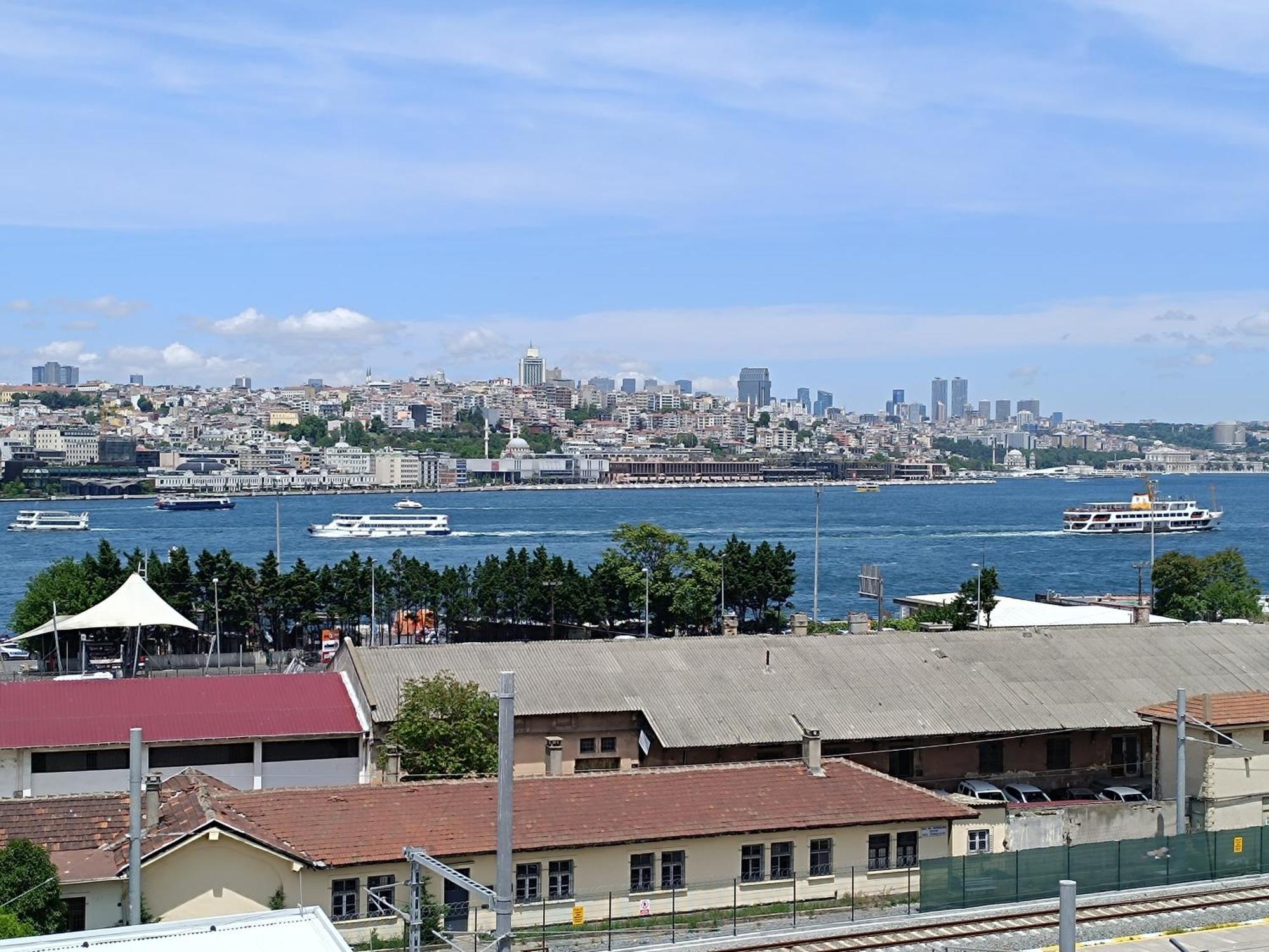 Golden Horn Bosphorus Hotel Istanbul Bagian luar foto