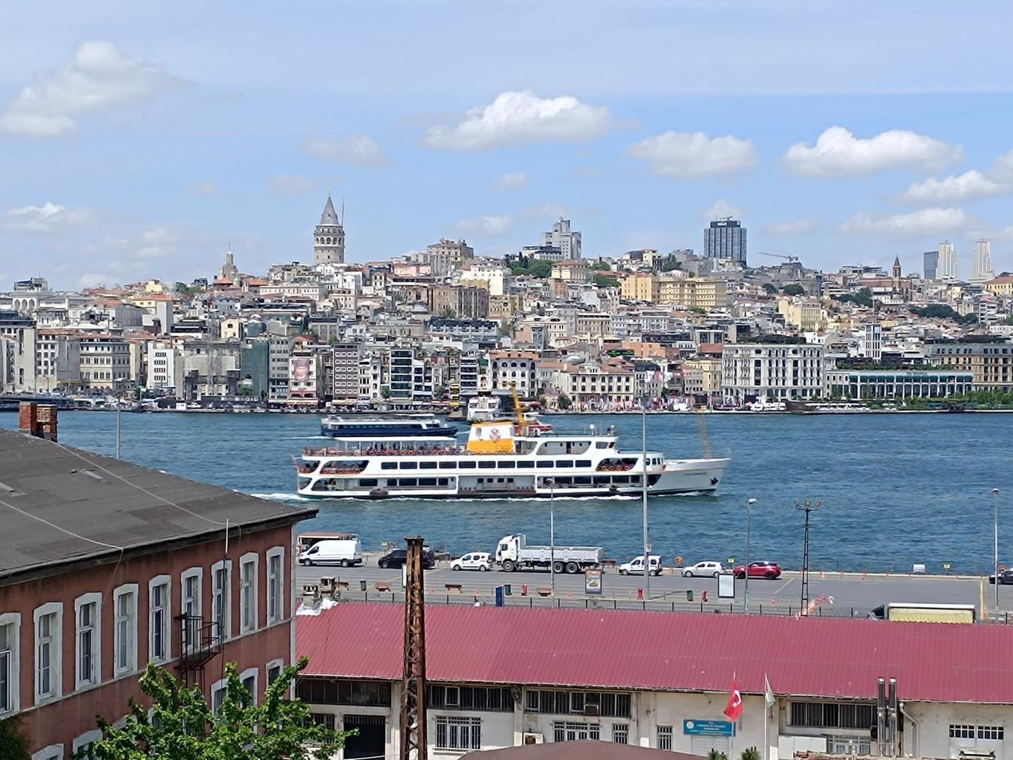 Golden Horn Bosphorus Hotel Istanbul Bagian luar foto