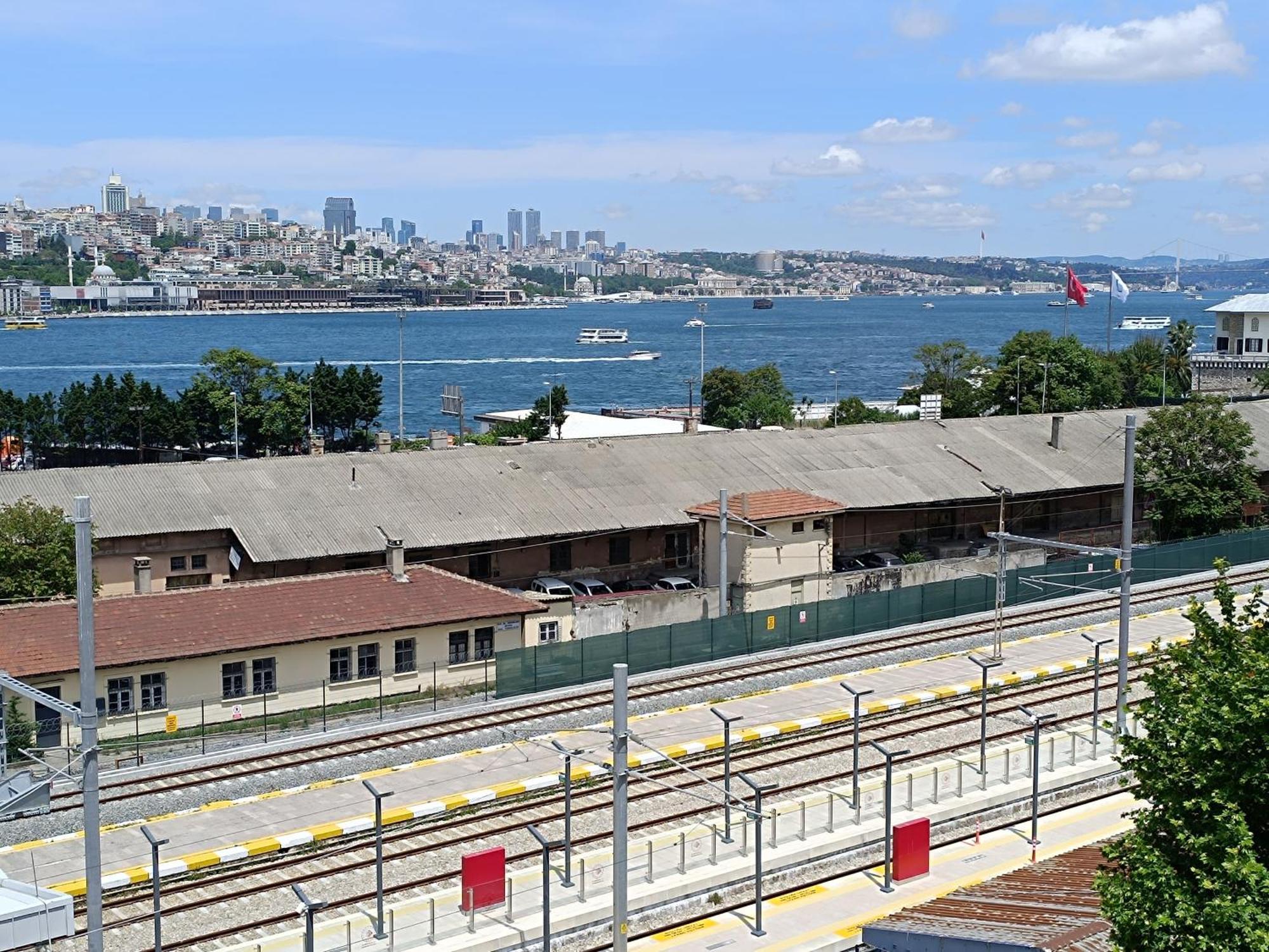 Golden Horn Bosphorus Hotel Istanbul Bagian luar foto